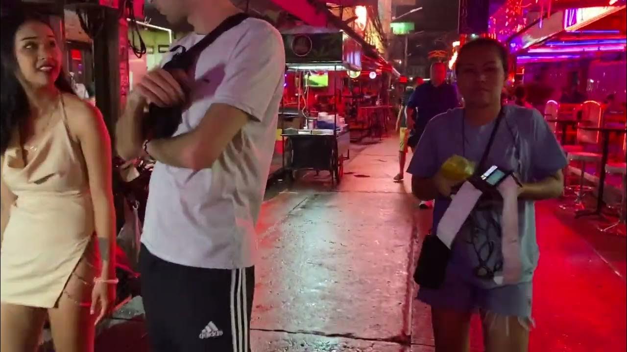 Walk to soi cowboys 🇹🇭 YouTube