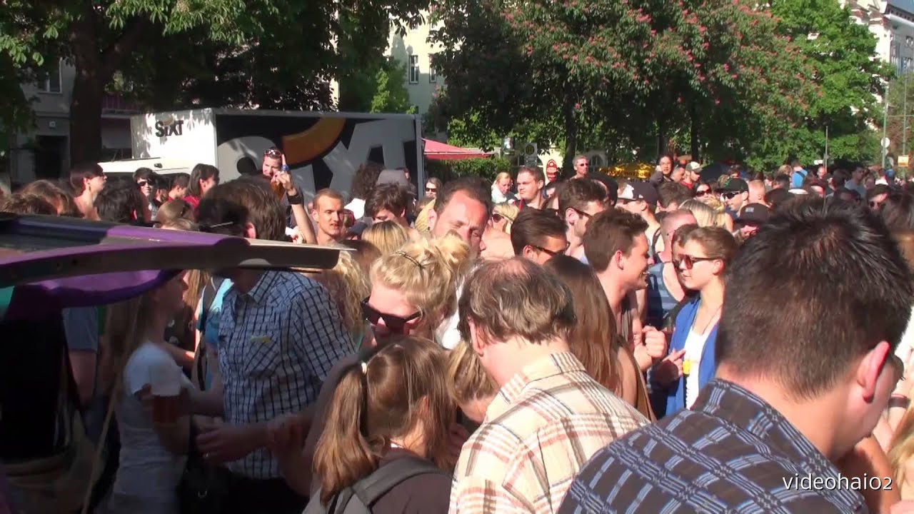 Karneval der Kulturen 2013 Berlin Team 66 Hafenbar