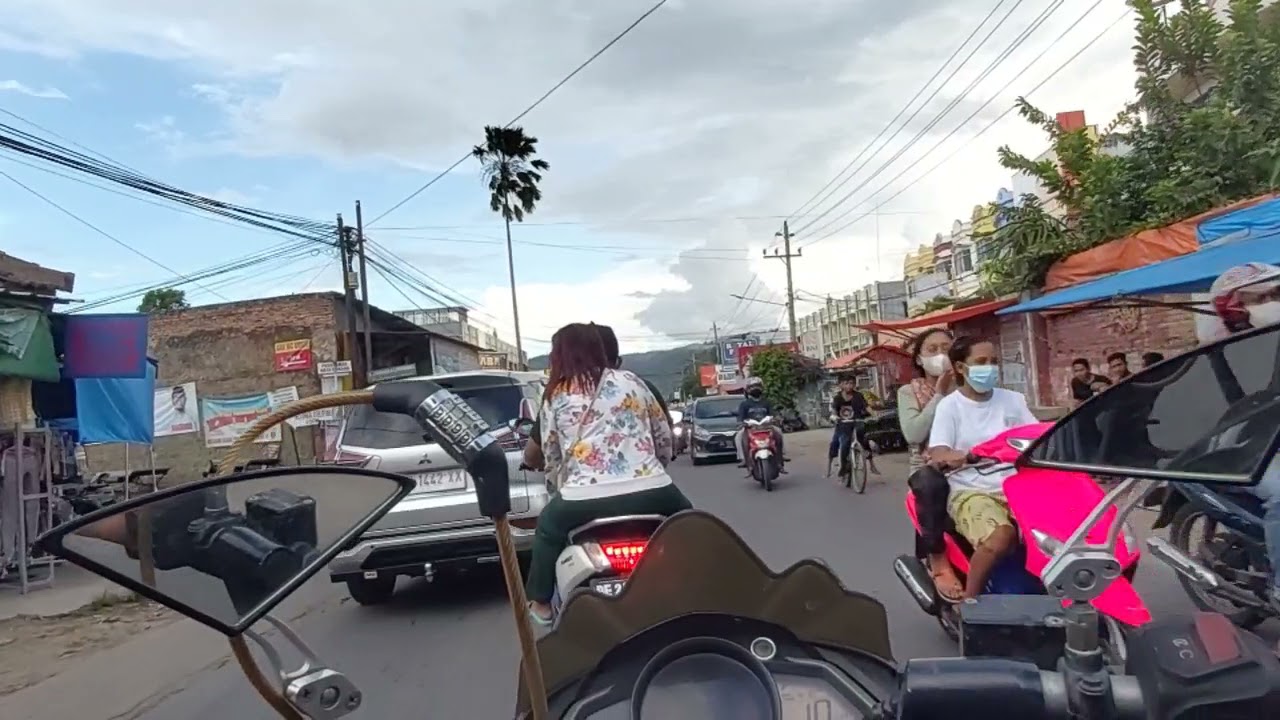 Perjalanan ke Pantai Mutun