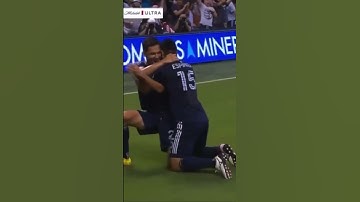 Watch this early game winning goal from Sporting Kansas City as they face San Jose Earthquakes