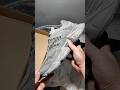 Puedes agregar mi número de WhatsApp 8615160205887. Te enviaremos el catálogo. #sneakers #unboxing