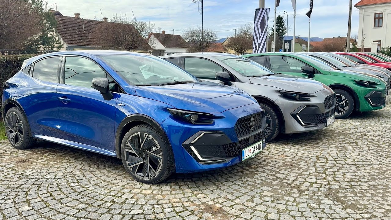 New RENAULT CLIO 2026 - different SPECS & COLORS