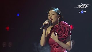 ANH ƠI Ở LẠI (Live Stage) | Chi Pu hát live trước dàn sao châu Á tại METUB WebTVAsia Awards 2019 chords