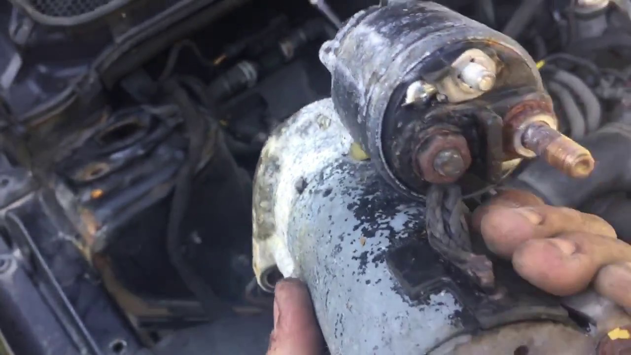 Где находится стартер мерседес 210 Mercedes Benz B200 turbo starter removal part 1 - YouTube