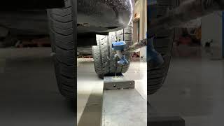 #mechanicshop #automobile #rotatingtire #tyrequality #satisfying #tyres #diy #diyauto #mechanic