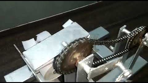 Mechanical Mini-Project Of Automatic Paper Cutting machine using "Geneva Mechanism"