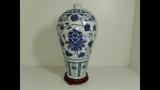 中国　青花　獅子花卉文瓶　壷　V　R6208F 中国 青花 獅子花卉文瓶 壷 V R6208F