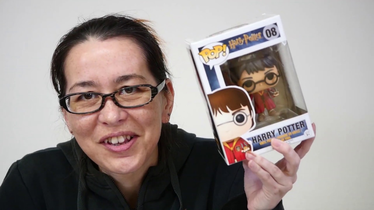 Twitterプレゼント企画クイズ動画 ファンコ Pop ハリー ポッター クィディッチユニフォーム版 プレゼント Youtube