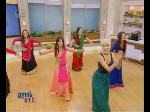 Dance group lakshmi - Dgis shou/დღის შოუ /  წამყვანების ინდური ცეკვა