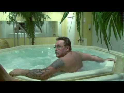Man Tear - Outside Amore (official video)