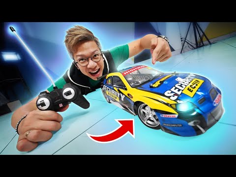 Hallo sahabat dzikri and kekey, vidoe kali ini kita mau review mobil remote kontrol aplhard mobil ny. 