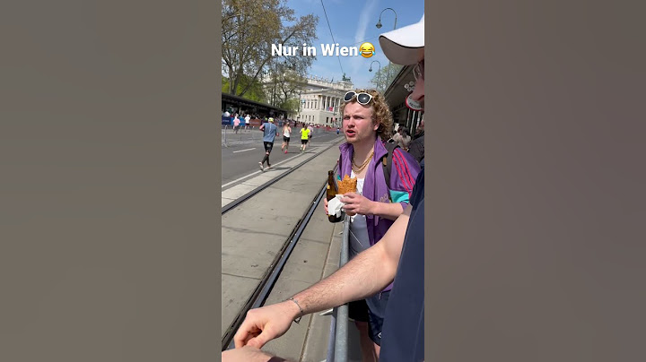 Motivierende Worte beim Vienna City Marathon 😂 #drbohl