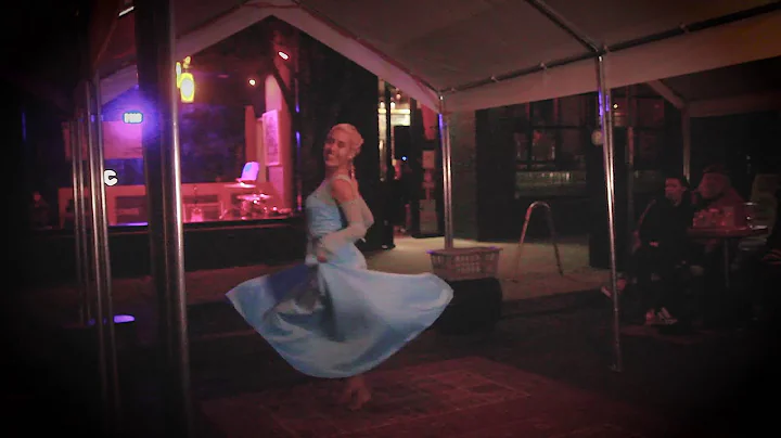 "Letting It All Go with Elsa" Burlesque Dance by S...