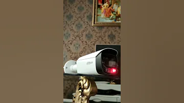 شاهد كاميرات مراقبه بها انذار للتنبيه مع الاضاءة Dahua 