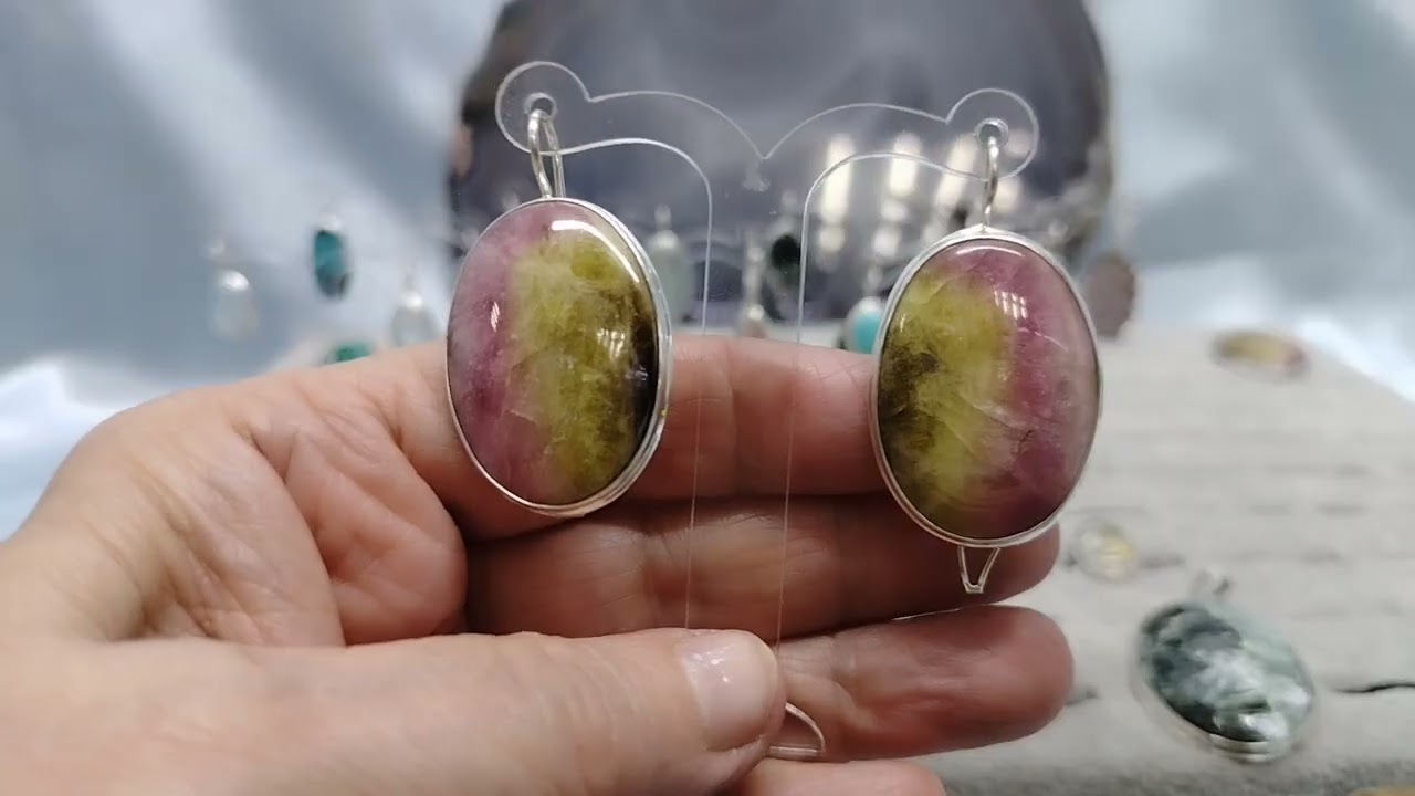 Украшения ручной работы из разных минералов +79130587389 