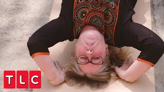 Jenny Does Yoga With Sumit's Parents! | 90 Day Fiancé: The Other Way