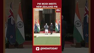 Visuals Of PM Modi Meeting New Zealand PM Christopher Luxon In Hyderabad House In Delhi | #shorts