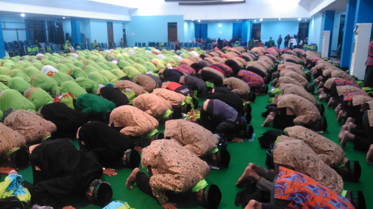 Umroh Satker 22 Sholat Safar Dan Istigoshah Youtube