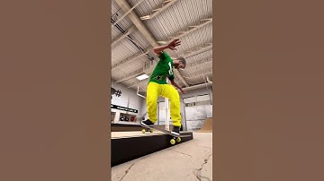 2-Trick Line at Familia HQ Skatepark with Grinds and Fliptricks in Session (Skate Sim) 🥳 #shorts