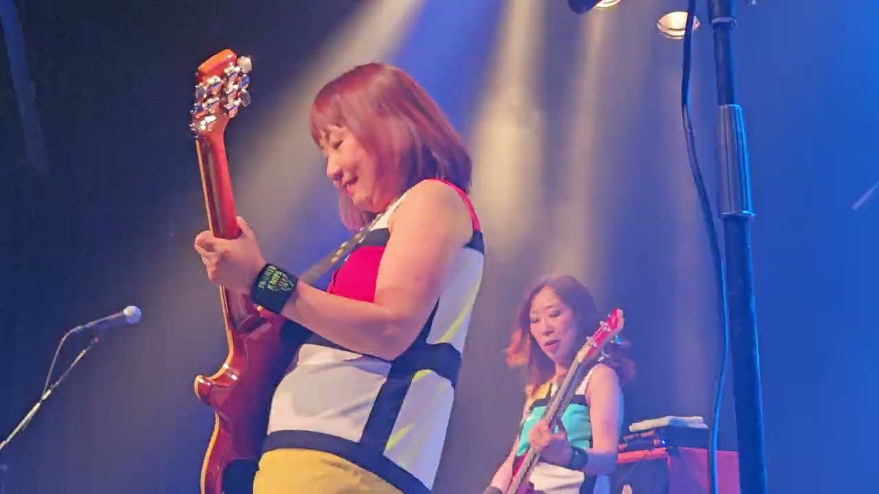 Shonen Knife - Riding on the Rocket // Haarlem, 2025 ( 少年ナイフ