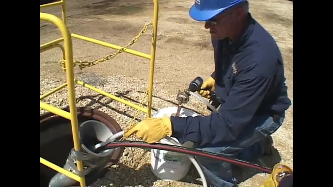 Using pumps to apply cable pulling lubricants YouTube