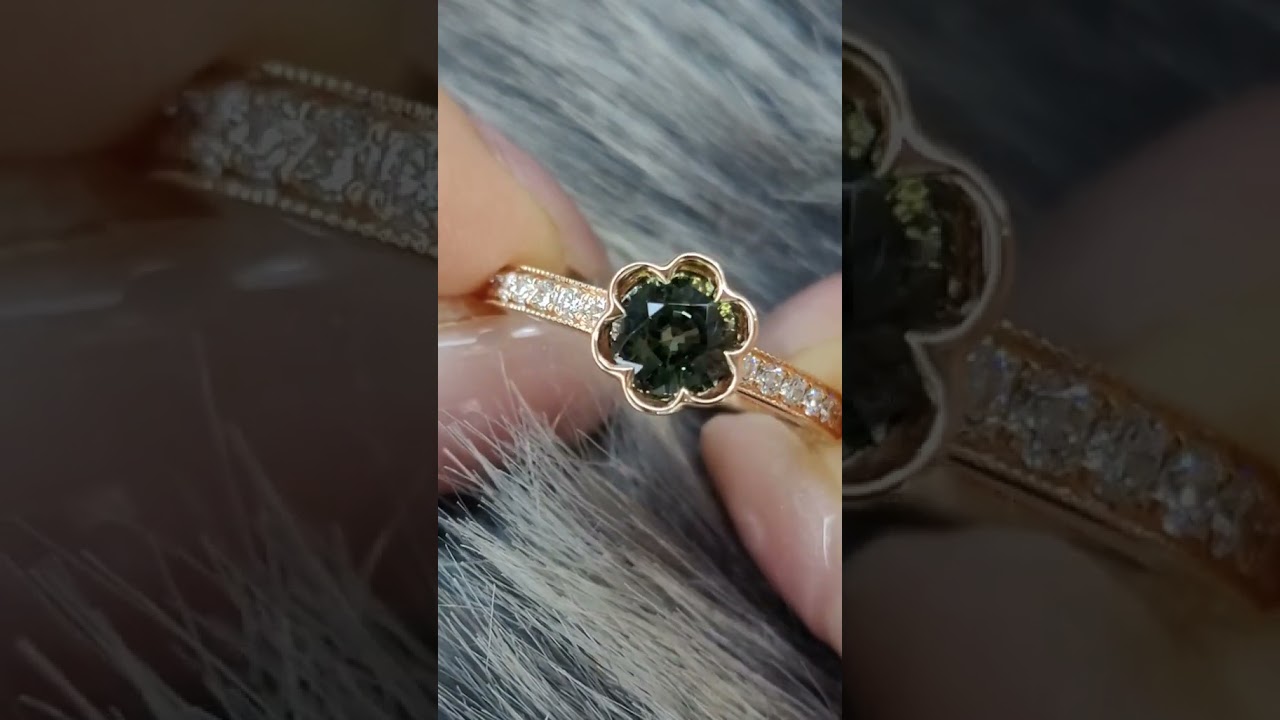 Teal Sapphire Flora Ring 