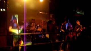 Friendship Avanzando Hacia Atras