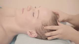 Kopf - und Gesichtsmassage I Kristall Palm Beach