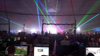 Da Tweekaz live at Dreamhack Winter 2014 Main Stage
