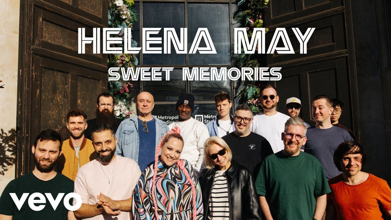 Helena May - Sweet Memories (Live Performance)