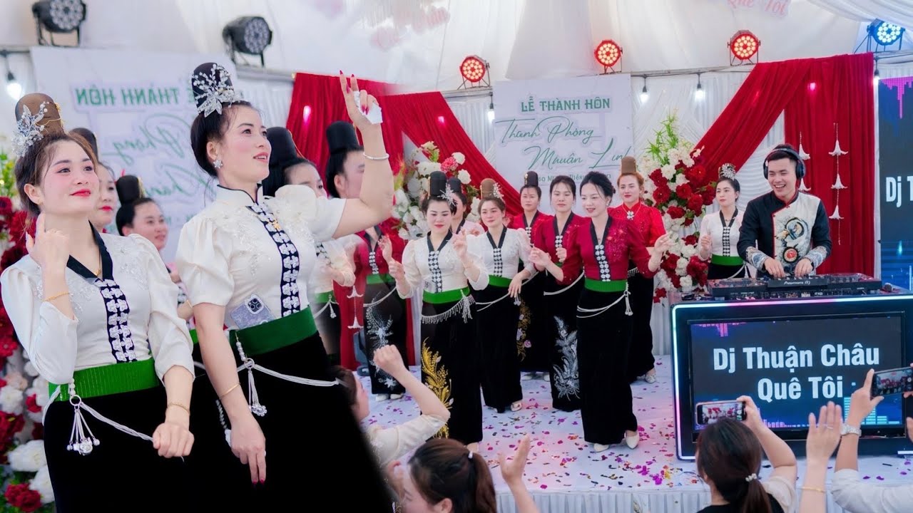 MĨ NHÂN TÂY BẮC NHẢY NHẠC TÂY BẮC 2026 QUÁ CĂNG “ TẠI ĐÁM CƯỚI THÀNH PHONG & KHÁNH LINH “ BẢN KÉO 