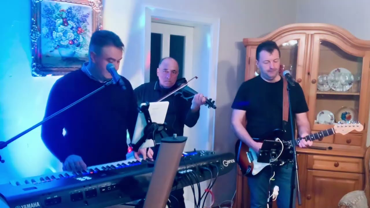 Én leszek a hajnal fényed - Áron és zenekara