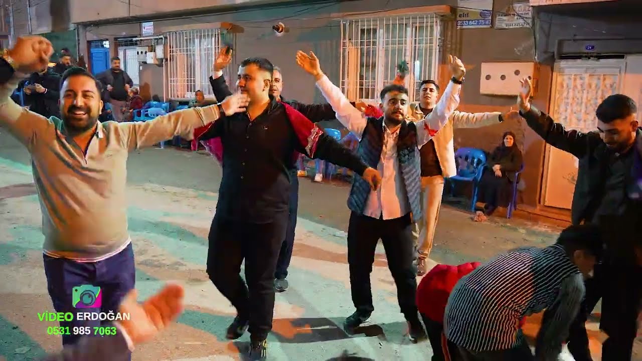 Bereketli Aşiretinden Mustafa benli nin asker gecesi sanatçı seydi vakas 2