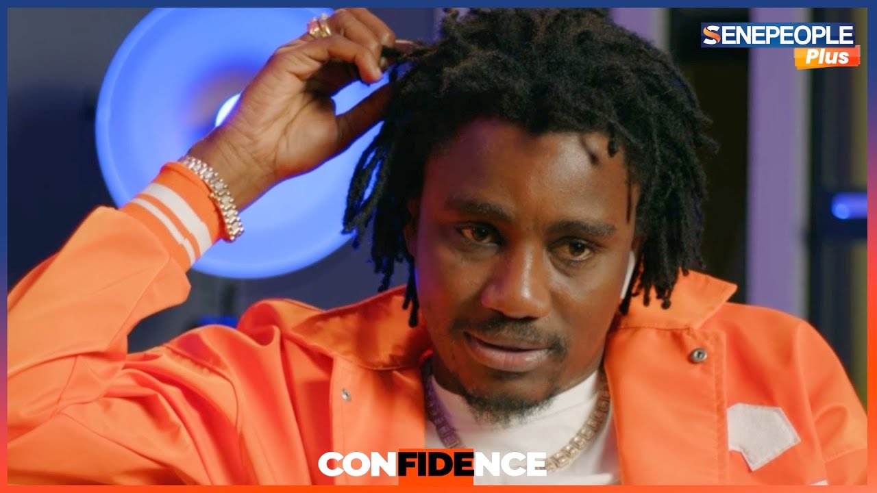 Wally B Seck se confie: Education, Famille, Polygamie, Musique, Argent, Célébrité, politique -VOSTFR