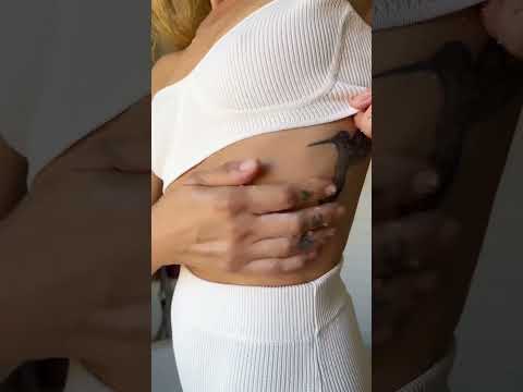 Burcu Esmersoy- Sinoz Vücut Peelingi #shorts