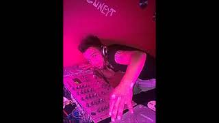 Dj Cüneyt Güler Hande Yener Bodrum Electro 2010 Remix Resimi