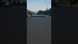 تسجيل دخول حبات وطقوم. تجمع سيارات صنعاء السبعين تتحدى عدن