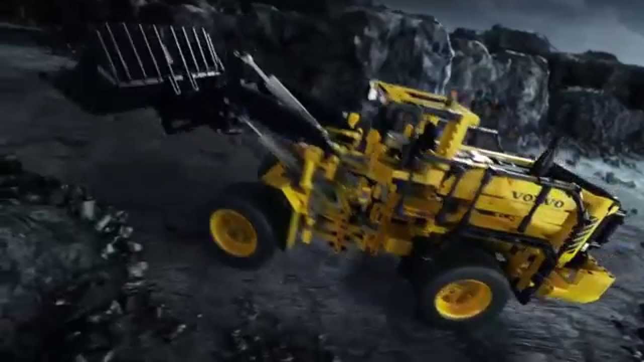 Nuova Ruspa Volvo L350F telecomandata 42030 - Lego Technic - IT lego love interest