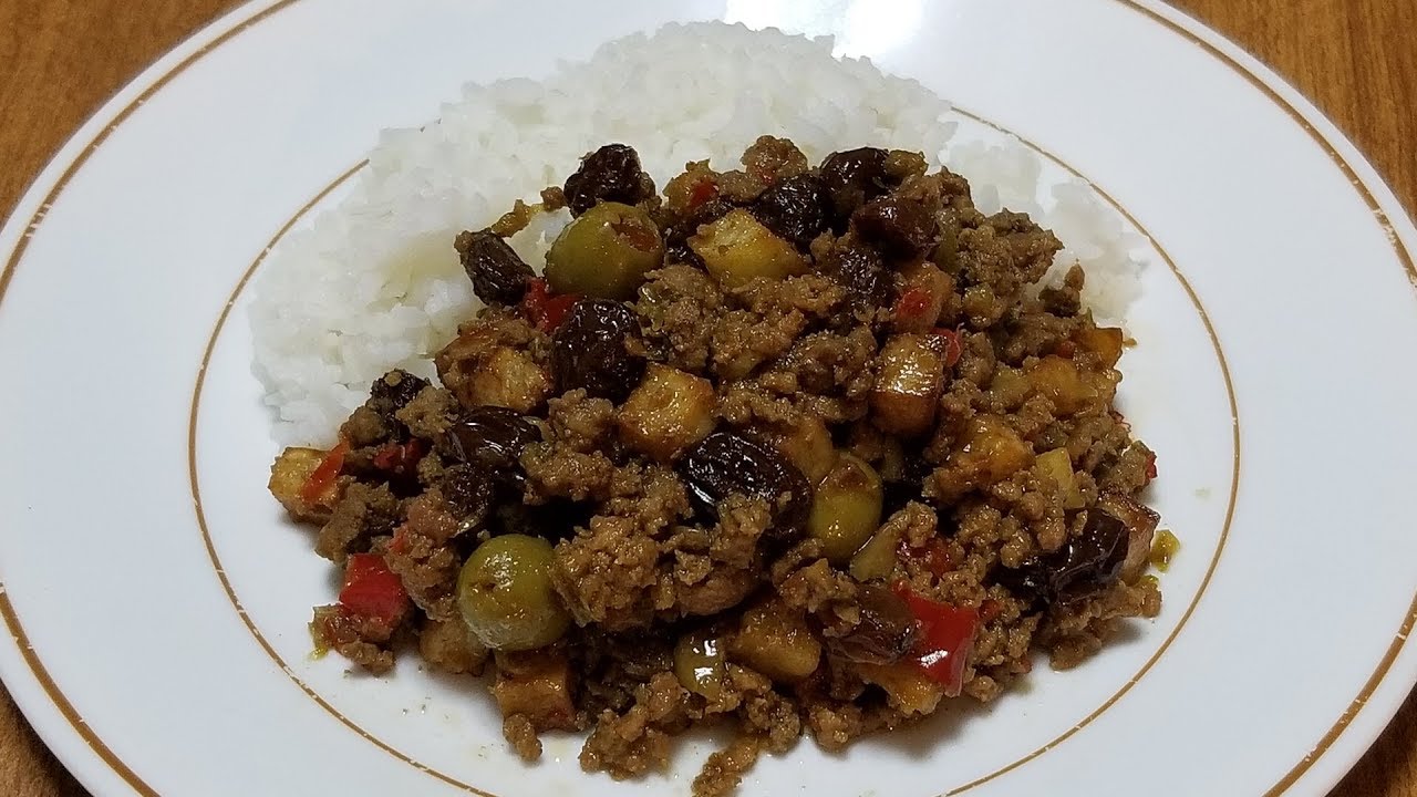 How to make Picadillo - YouTube