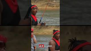 Expert vs Amateur Survival: Building Fish Traps &amp; Finding Secret Food Caches