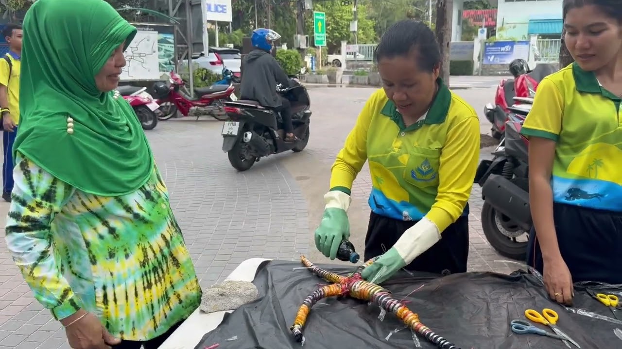 หลักสูตรบูรณาการ SANO TIK ผ้าลายสายแร่