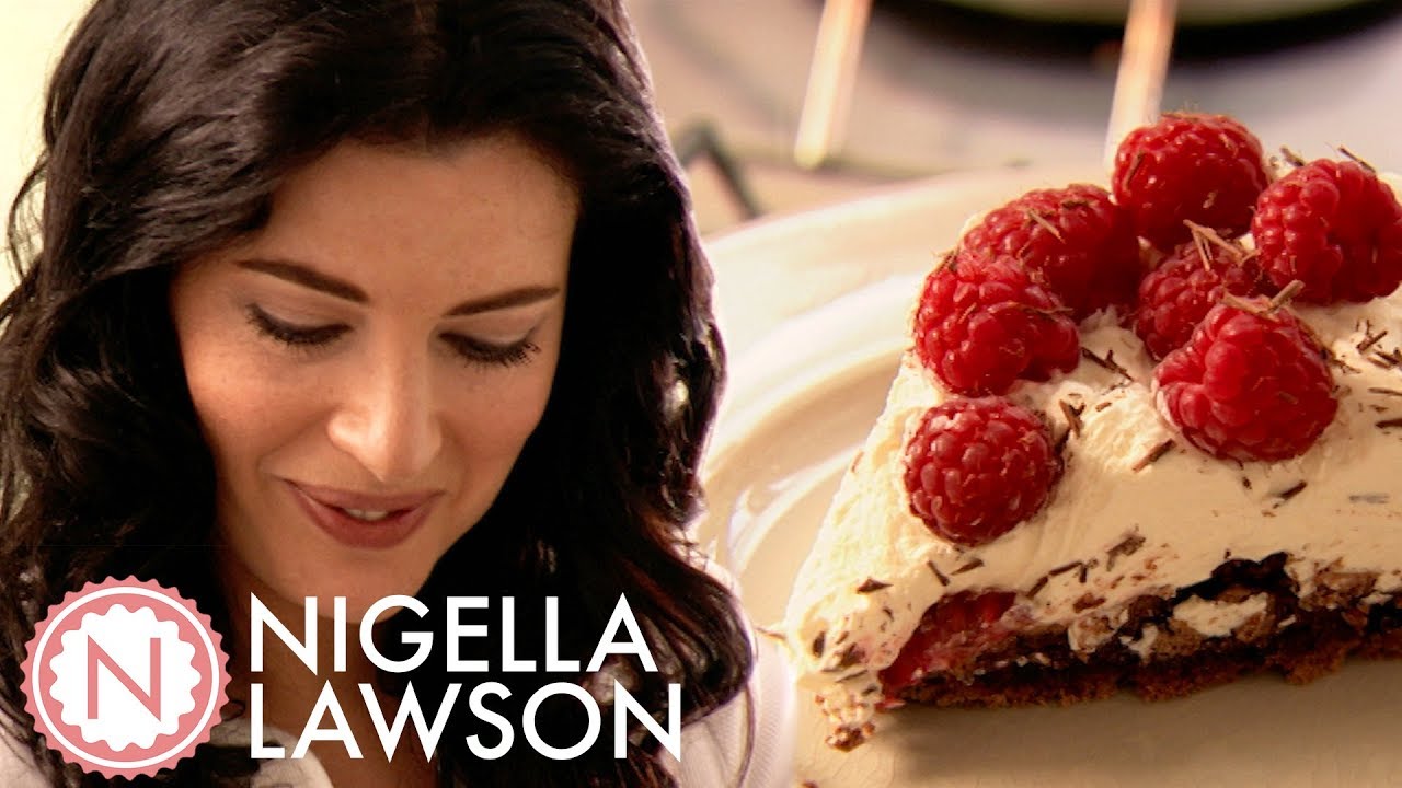 Nigella's Chocolate & Raspberry Pavlova Forever Summer With Nigella