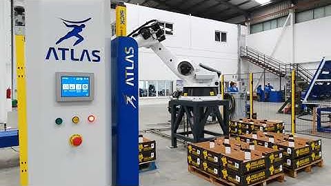 Automatic case palletising - robot palletises four pallets at a time