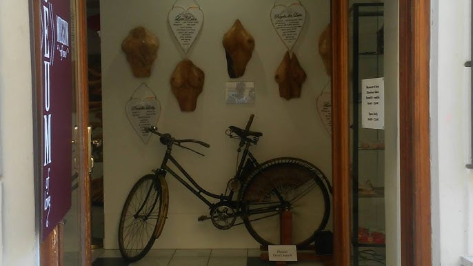 Eshakda porno sikish va qichqiriqlar Porno taqdimot