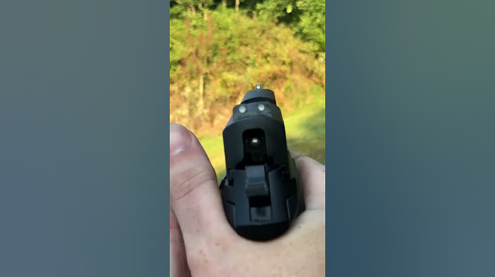 Front Sight Focus or Target (Threat) Focused Aiming-Which is The Right Method? #shorts