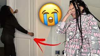 CRYING BEHIND THE DOOR PRANK ON MOM ( SHE WAS NOT HAVING IT 😭😳