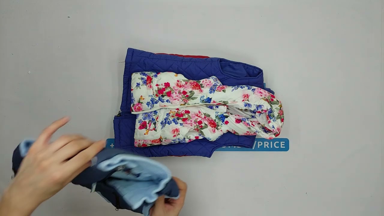 24760 Жилетки детские (extra)  6.4кг. по 4.9€/кг. 28шт.