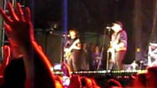 Fall out Boy - Dance Dance Bamboozle 2009