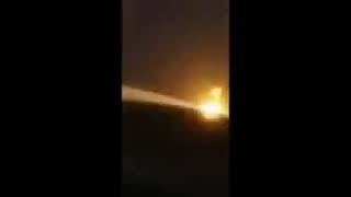 فيديو مسرب صاروخ يمني يدك قاعدة الملك فهد في خميس مشيط السعودية