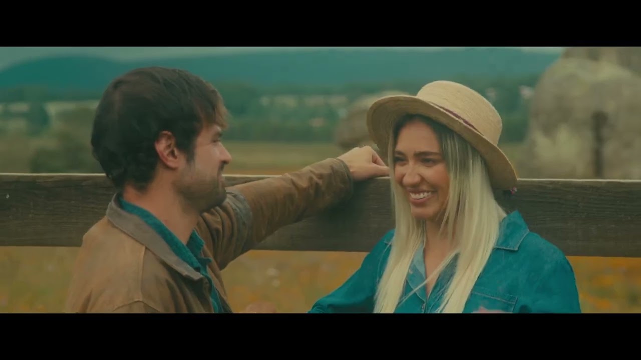 Watch La Fiera de Ojinaga Ft. Los Elegantes de Jerez - ¿Quieres Ser Mi Novia? (Video Oficial) on YouTube